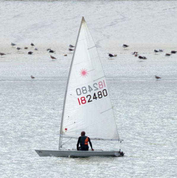 File:dinghy-downriver.jpg